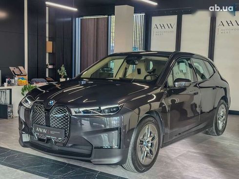 BMW iX 2022 - фото 9