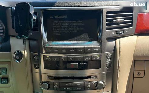 Lexus LX 2008 - фото 19