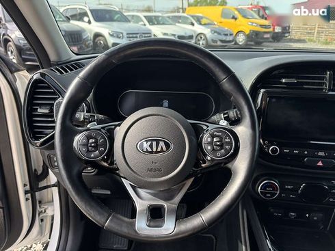 Kia Soul EV 2020 - фото 16