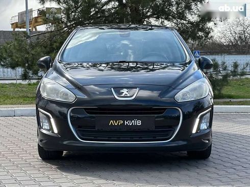 Peugeot 308 2011 - фото 2