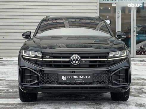 Volkswagen Touareg 2024 - фото 6