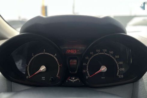Ford Fiesta 2010 - фото 21