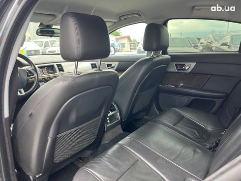 Jaguar XF 2015 серый - фото 18