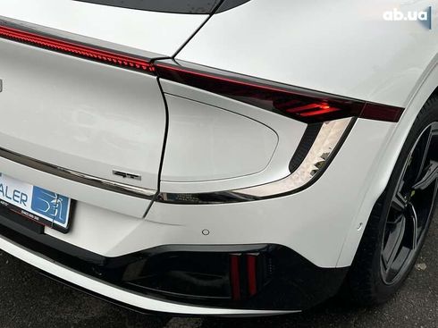 Kia EV6 2023 - фото 17