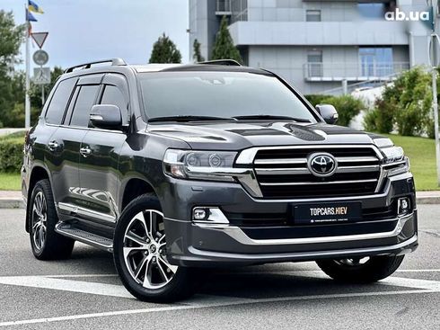 Toyota Land Cruiser 2020 - фото 20