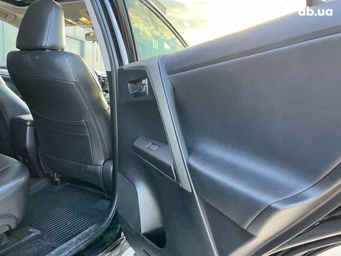 Toyota RAV4 2016 черный - фото 27