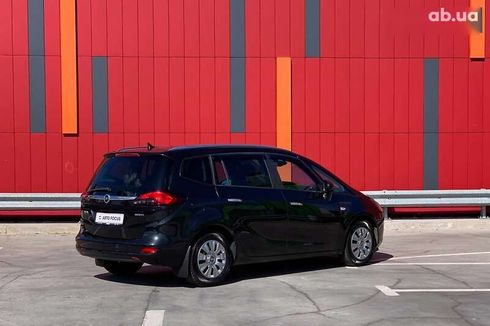 Opel Zafira 2016 - фото 8