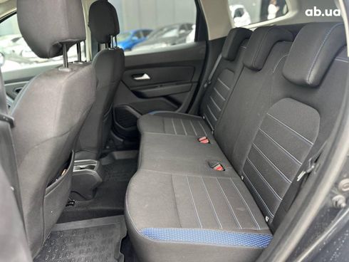 Renault Duster 2021 серый - фото 30
