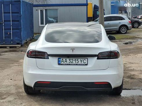 Tesla Model S 2022 - фото 7