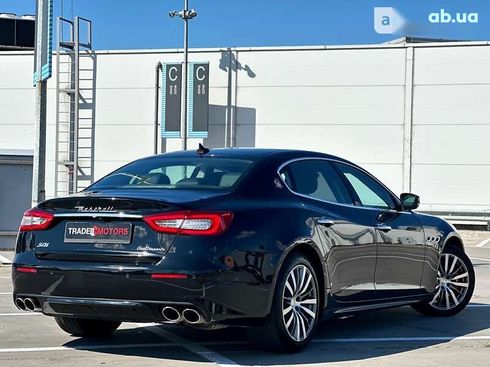 Maserati Quattroporte 2017 - фото 17