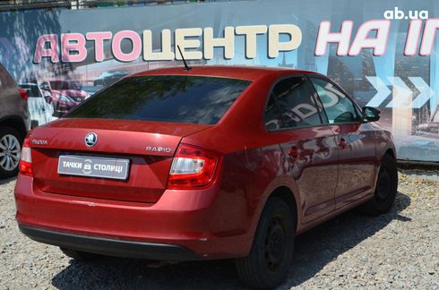 Skoda Rapid 2016 красный - фото 6