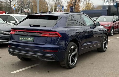 Audi Q8 2019 - фото 11