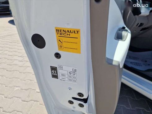 Renault Zoe 2019 - фото 17