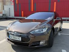 Продаж б/у ліфтбек Tesla Model S в Києві - купити на Автобазарі