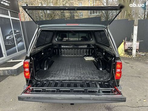 Chevrolet Silverado 2018 - фото 29