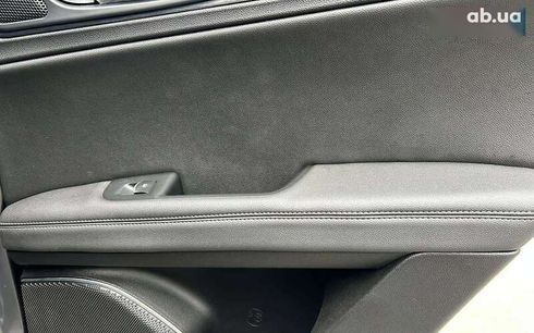Alfa Romeo Stelvio 2021 - фото 24