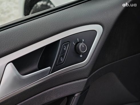 Volkswagen Golf 2019 белый - фото 115