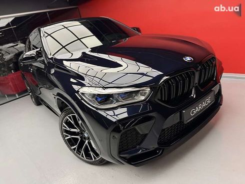 BMW X6 M 2022 - фото 16