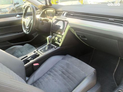 Volkswagen Passat 2019 черный - фото 33