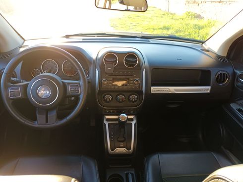 Jeep Compass 2014 коричневый - фото 7