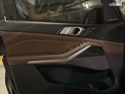 BMW X7 2022 - фото 24
