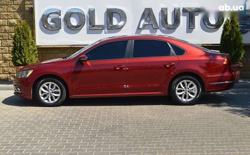 Volkswagen Passat 2018 - фото 11