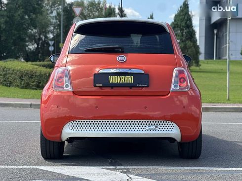Fiat 500E 2016 - фото 14