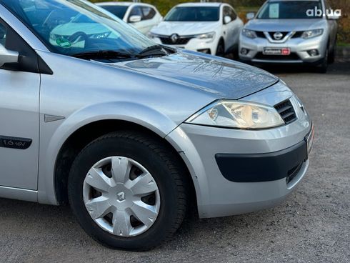 Renault Megane 2005 серый - фото 4