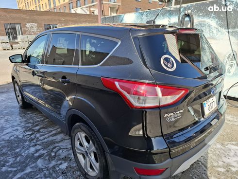Ford Escape 2013 черный - фото 7