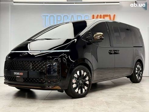 Hyundai Staria 2025 - фото 3
