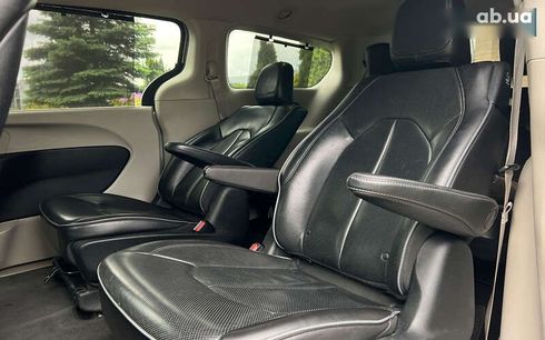 Chrysler Pacifica 2018 - фото 14