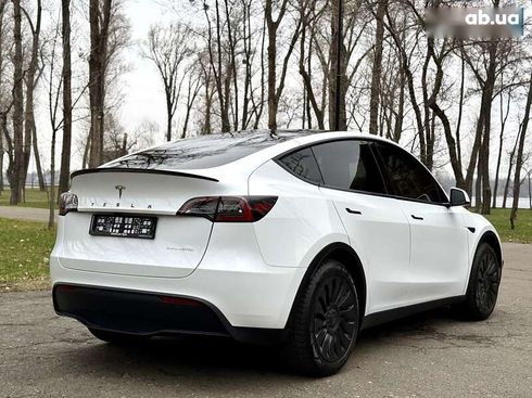 Tesla Model Y 2023 - фото 7