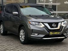 Продаж вживаних Nissan Rogue 2016 року в Івано-Франківську - купити на Автобазарі