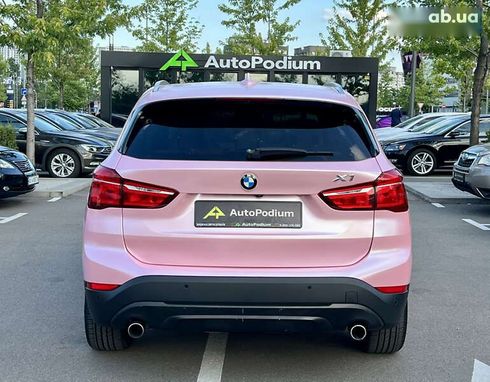 BMW X1 2016 - фото 16