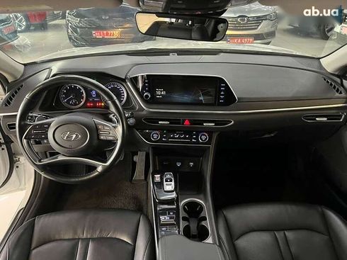 Hyundai Sonata 2019 - фото 18