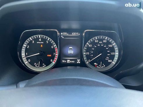 Nissan Titan 2018 - фото 22