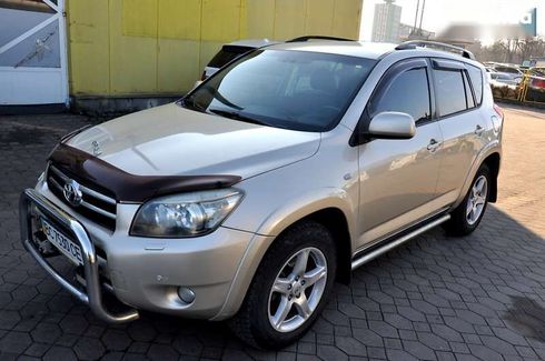 Toyota RAV4 2008 - фото 5