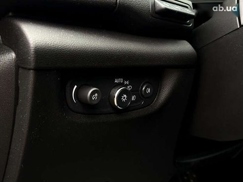 Opel Insignia 2021 - фото 23