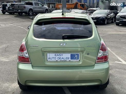 Hyundai Accent 2008 - фото 6