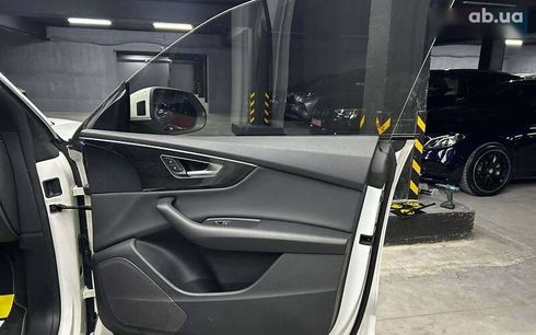 Audi Q8 2018 - фото 20
