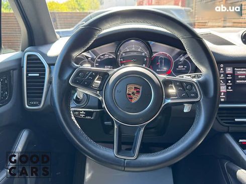 Porsche Cayenne 2018 - фото 24