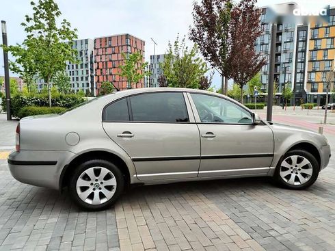 Skoda Superb 2007 - фото 22