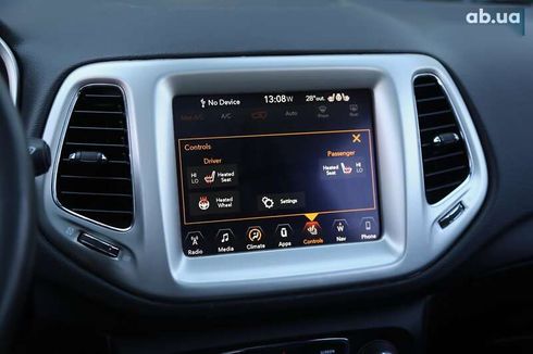 Jeep Compass 2017 - фото 18