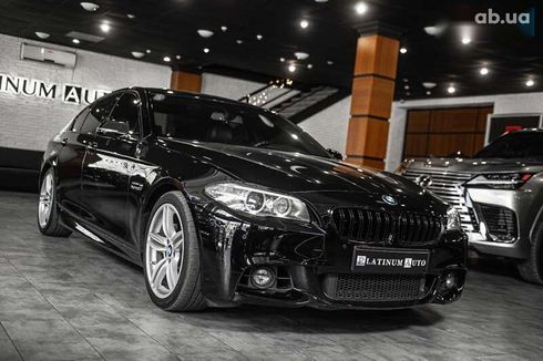 BMW 5 серия 2015 - фото 4