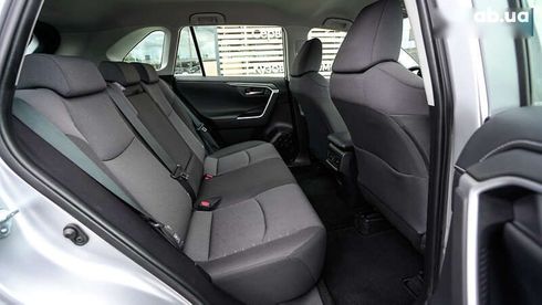 Toyota RAV4 2020 - фото 7