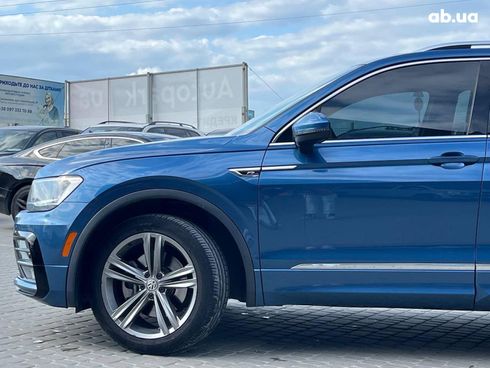 Volkswagen Tiguan 2018 синий - фото 36