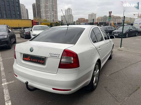 Skoda Octavia 2011 - фото 4