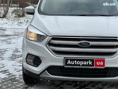 Ford Escape 2017 белый - фото 11