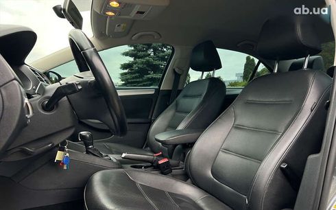 Volkswagen Jetta 2013 - фото 17