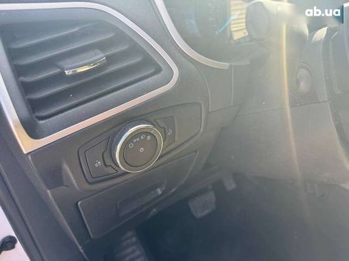 Ford Edge 2016 - фото 11
